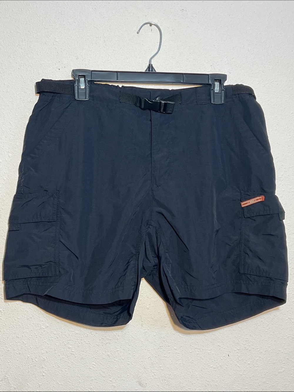 REI Black Women's Outdoor Hiking Cargo Shorts with Integrated Belt Size 14